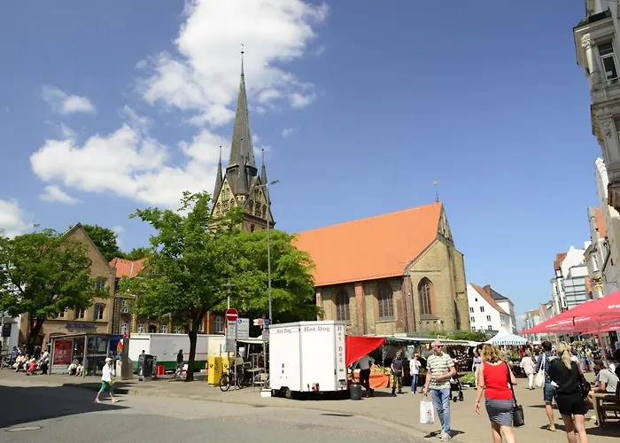 Appartement Fewo1846 - Am Suedermarkt - Familienfreundliche Im Stadtzentrum *